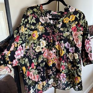 Zara basic floral blouse